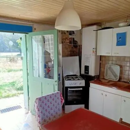 Petite Maison Rustique Et Atypique * Hourtin