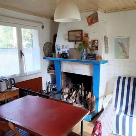 Petite Maison Rustique Et Atypique Hourtin